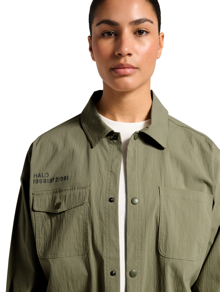 HALO NOVA SHIRT, MERMAID, model