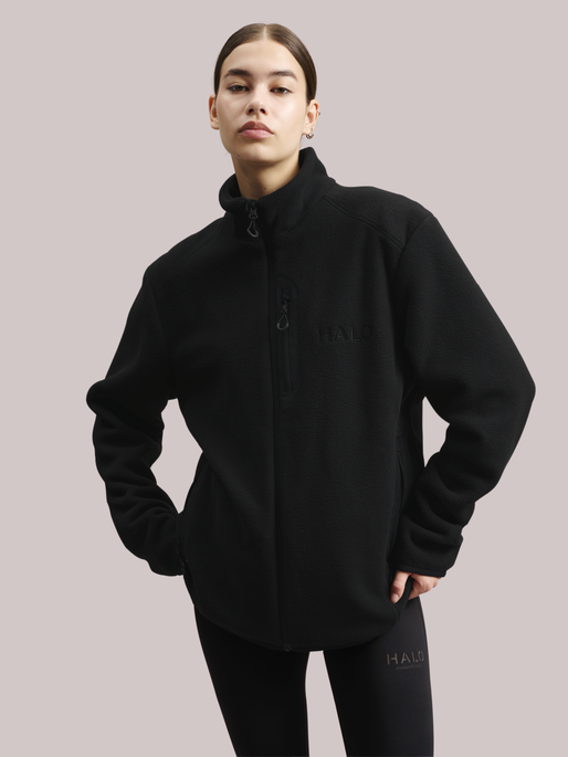 HALO TEDDY FLEECE JACKET, BLACK, model