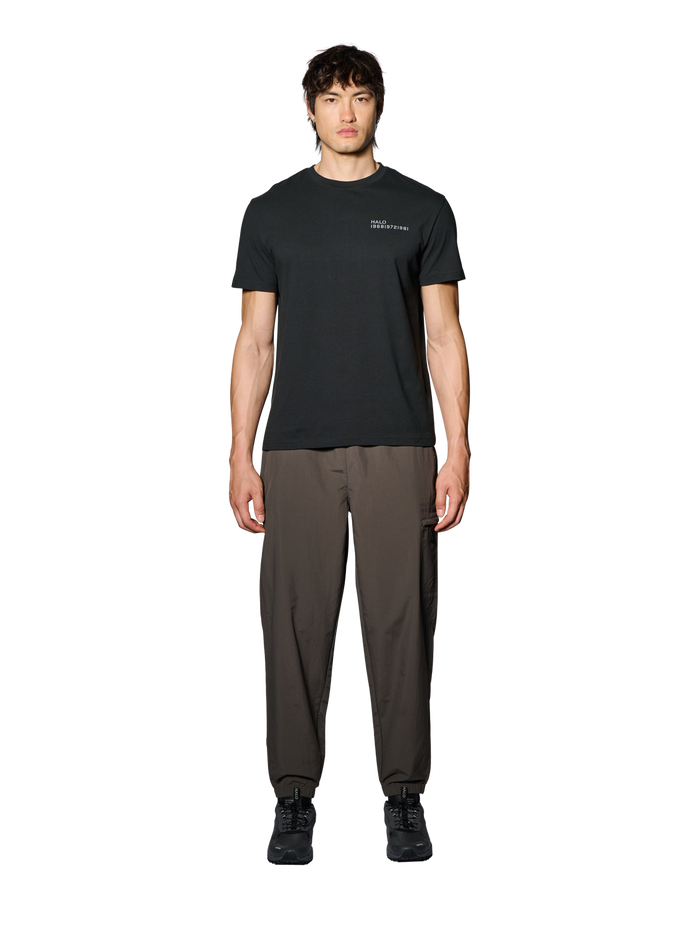 HALO FORCE PANTS, RAVEN, model