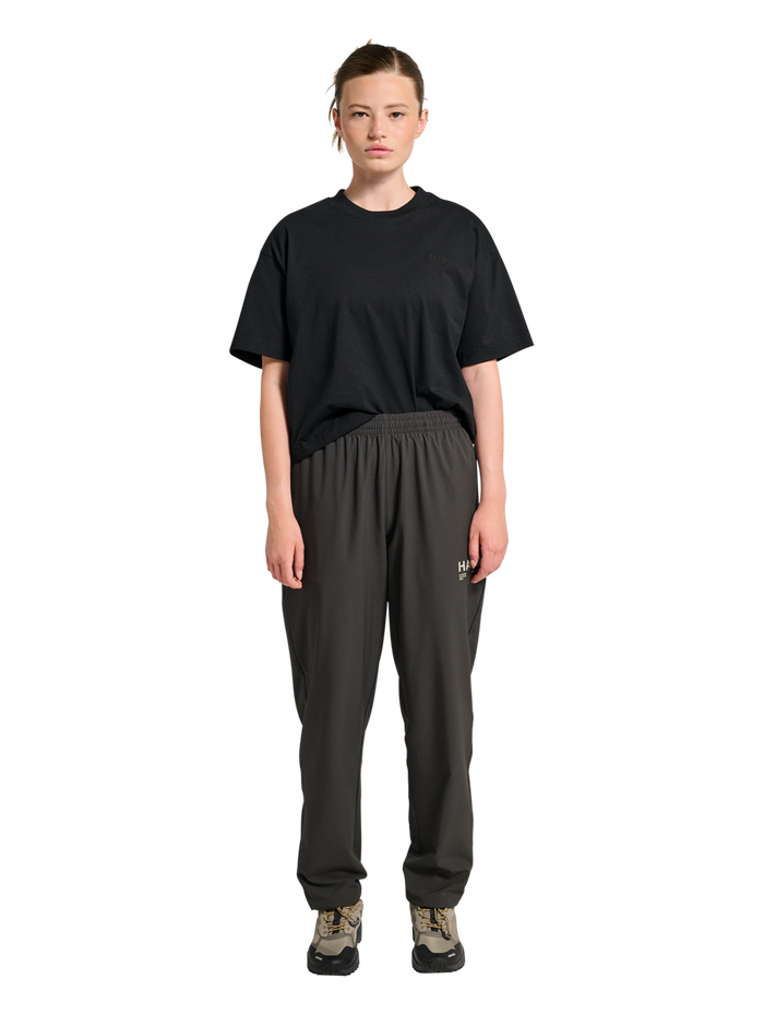 HALO TECH PANTS, ASPHALT, model
