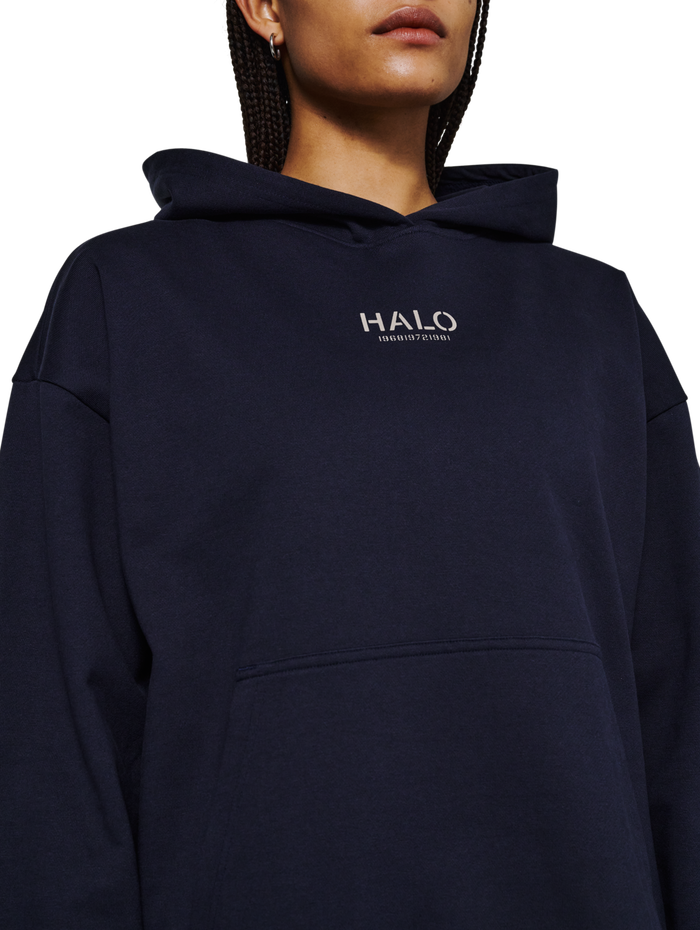 HALO GRAPHIC HOODIES, DEEP WELL, model