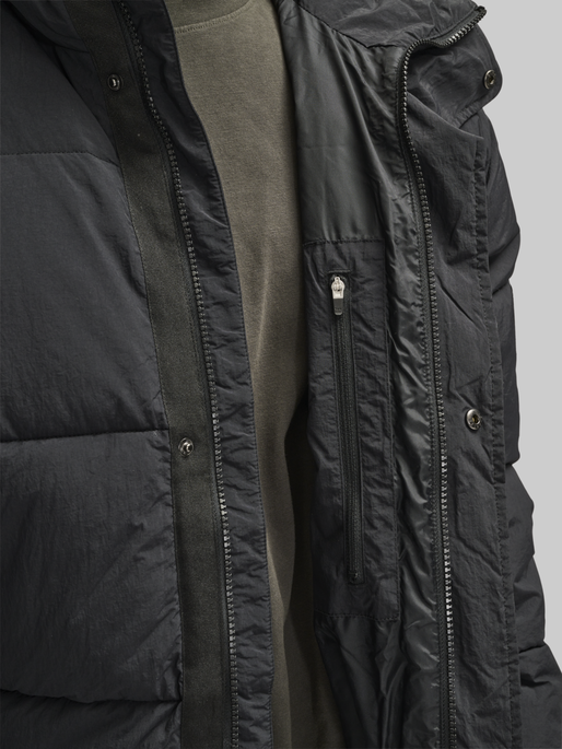 HALO THERMOLITE LONG PUFFER, BLACK, model