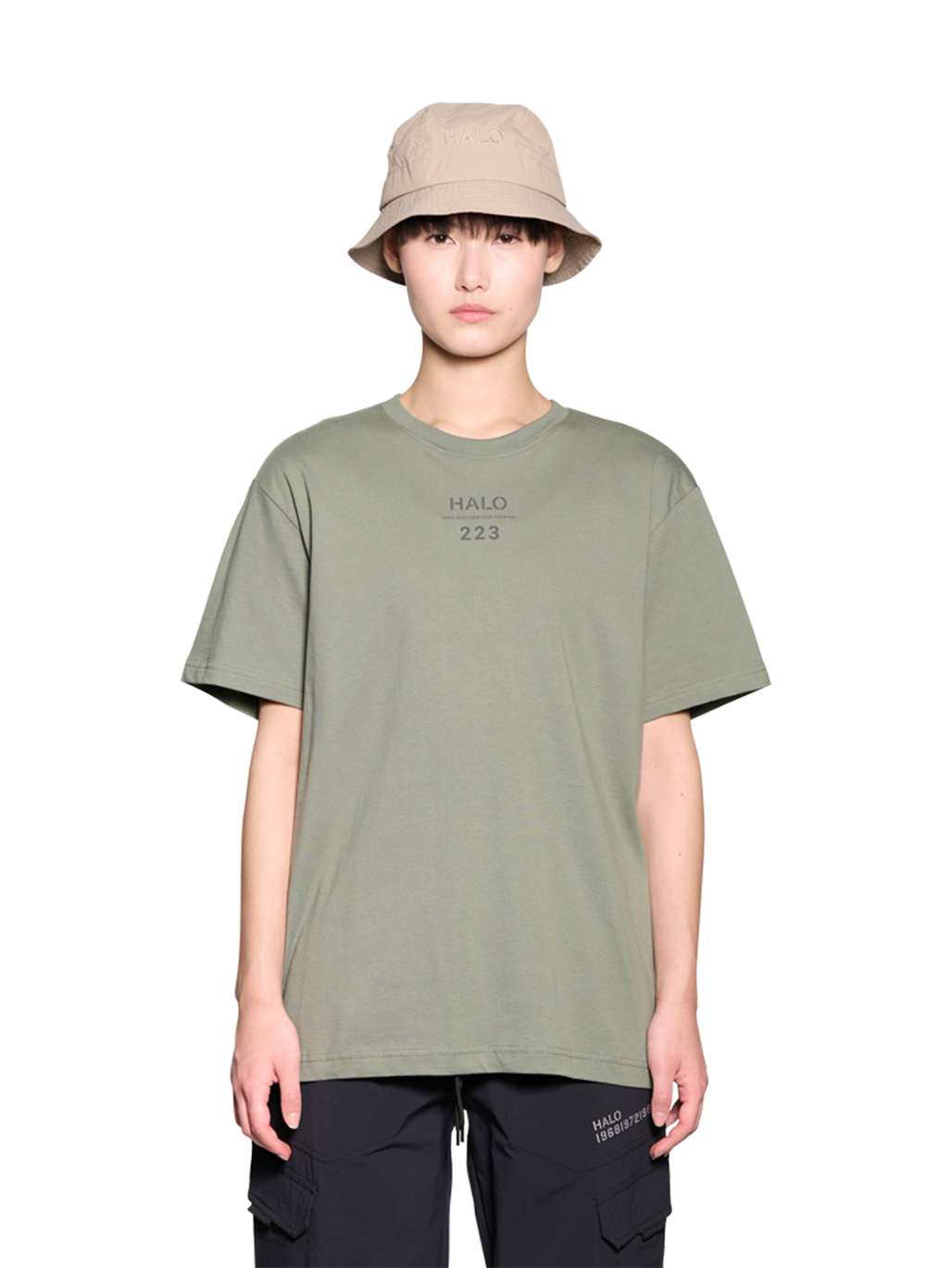 HALO PATCH GRAPHIC T-SHIRT, AGAVE GREEN, model