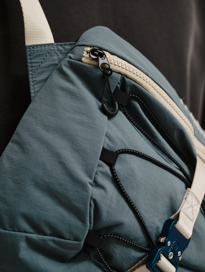 HALO AVIATION BAG, DARK SLATE, model