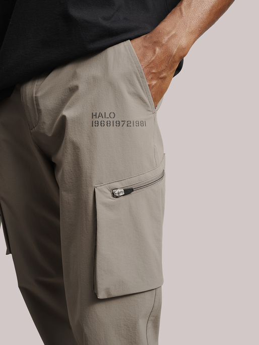 HALO TRAIL PANTS, MOREL, model