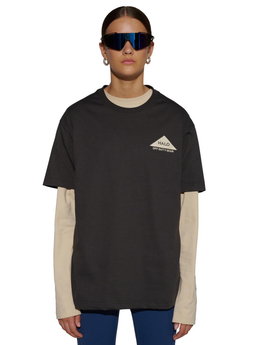 HALO ALTITUDE T-SHIRT, RAVEN, model