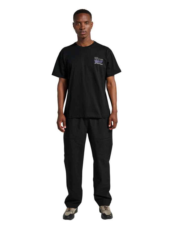 HALO GRAPHIC T-SHIRT, BLACK/FOG GREEN, model