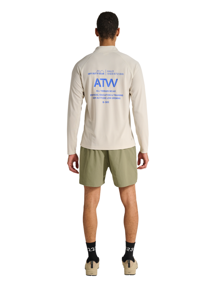 HALO SHORTS, MERMAID, model