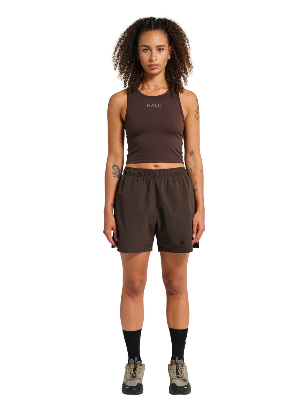 HALO SHORTS, CHOCOLATE TORTE, model