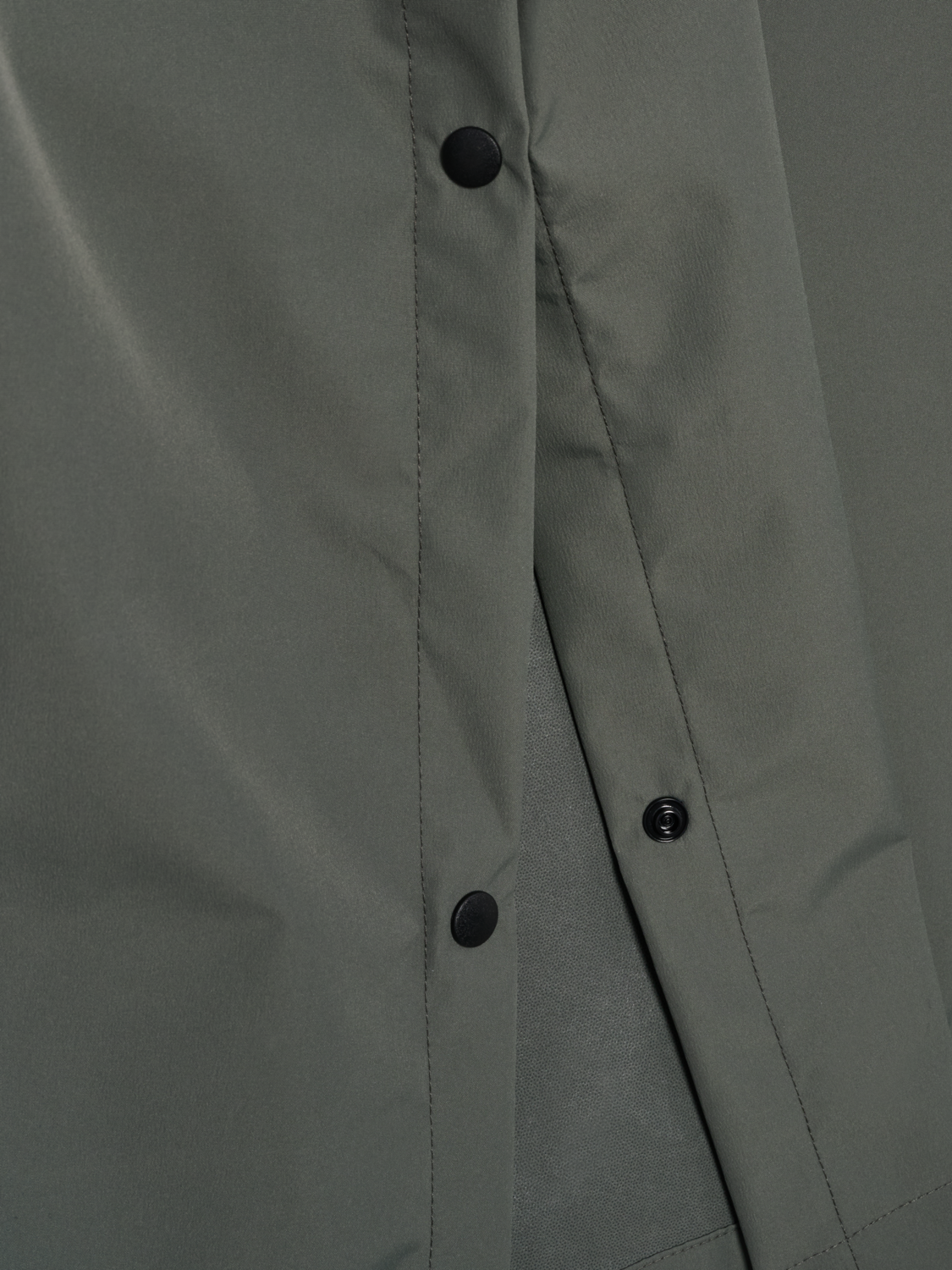 HALO RAINCOVER, GUNMETAL, packshot