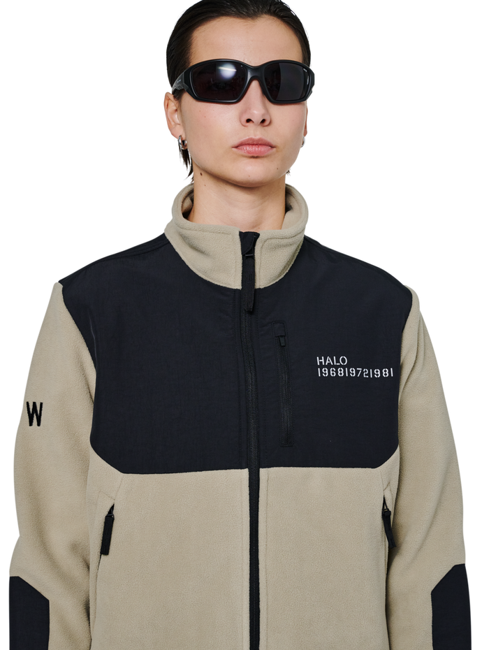 HALO BLOCKED ZIP FLEECE, SENECA ROCK, model