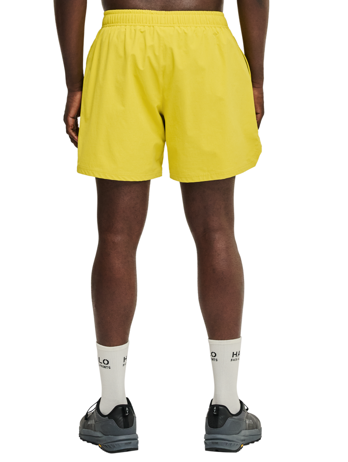 HALO SHORTS, WARM OLIVE, model
