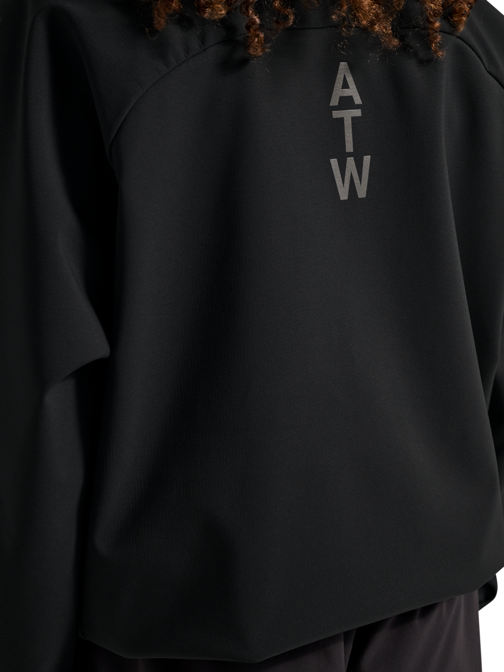 HALO ELITE SOFTSHELL JACKET, BLACK, model