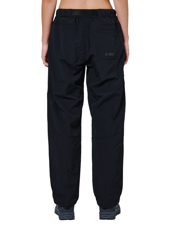 HALO ASSET PANTS, BLACK, model