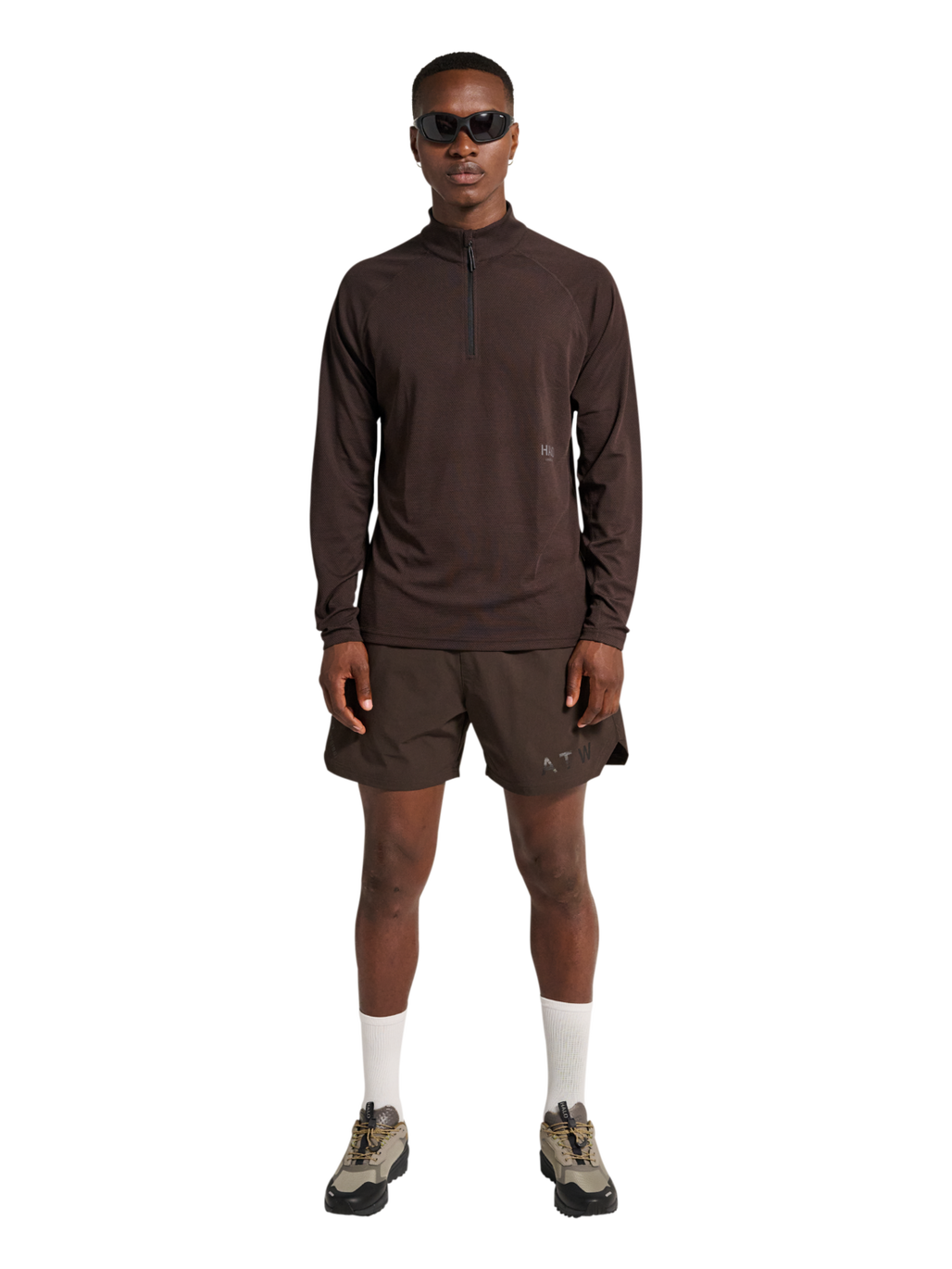 HALO SORONA HALF ZIP, CHOCOLATE TORTE, model