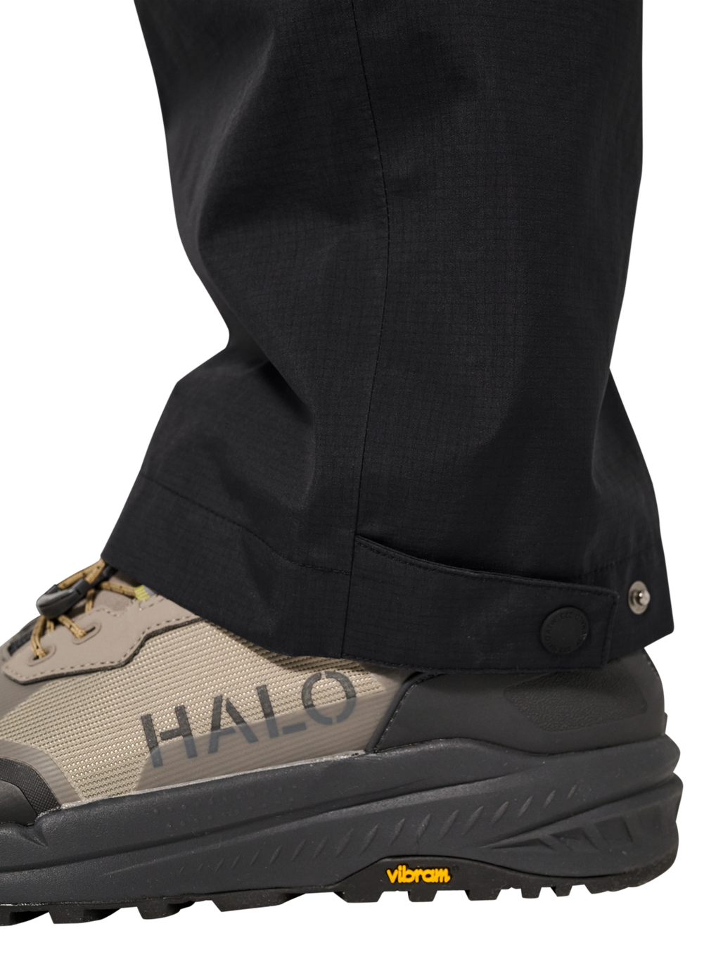 HALO GHOST SHELL PANTS, BLACK, model