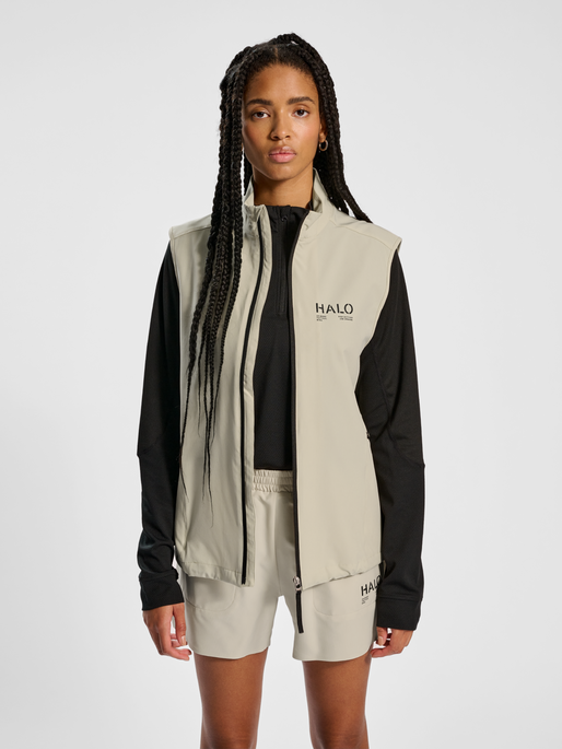 HALO TECH VEST, OYSTER GRAY, model