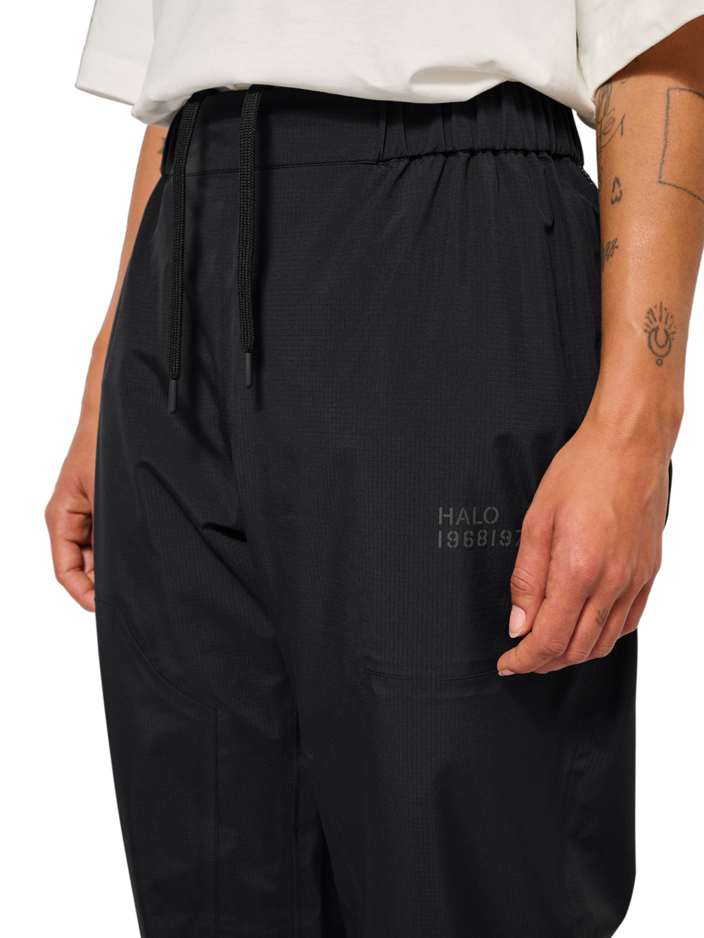 HALO GHOST SHELL PANTS, BLACK, model