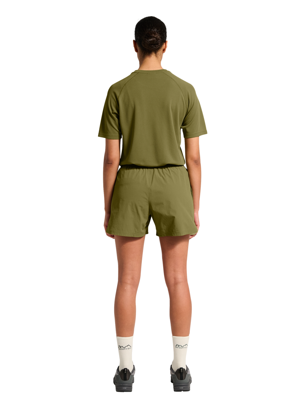 HALO SHORTS, OLIVE DRAB, model