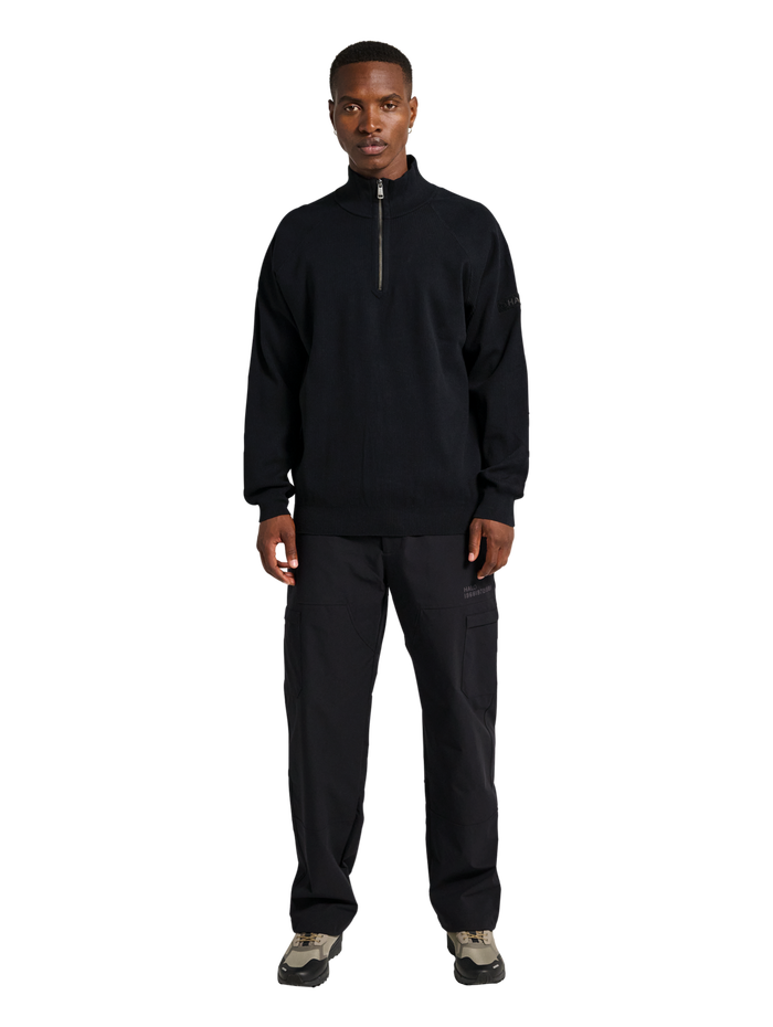 HALO INFANTRY HALF ZIP, BLACK, model