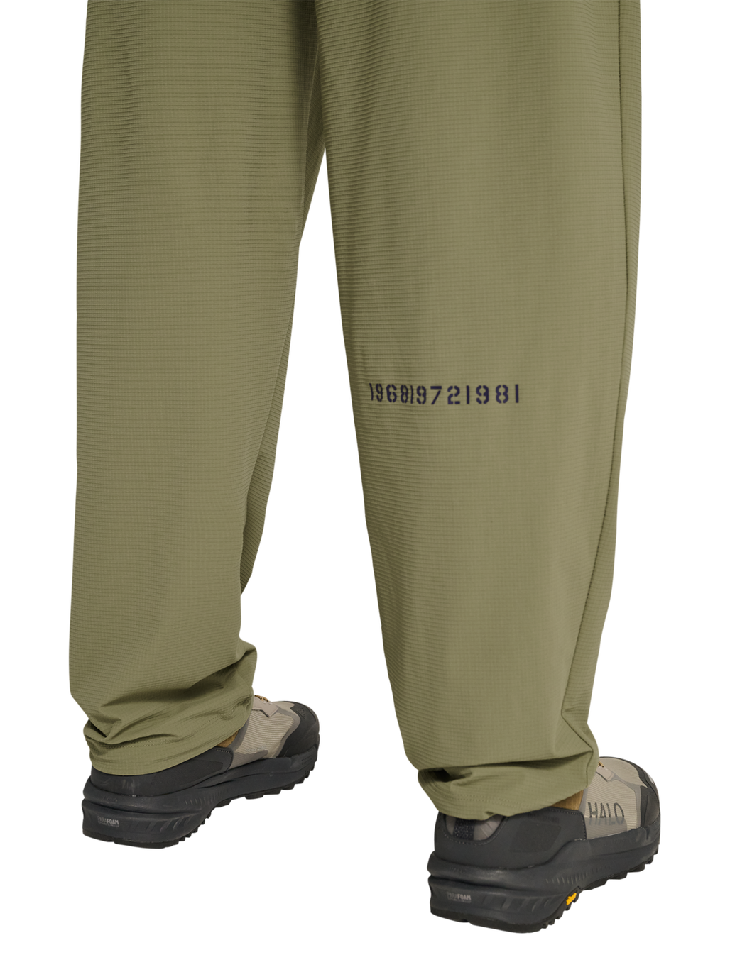 HALO AIR PANTS, MERMAID, model