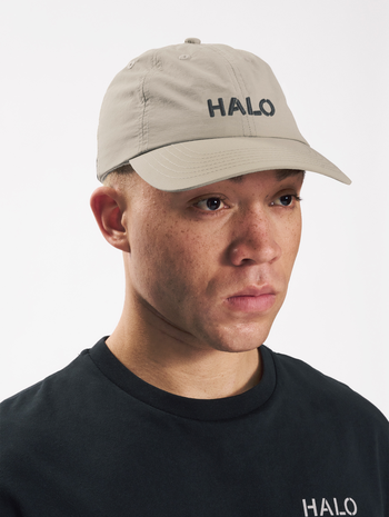 HALO CAP, SILVER LINING, model