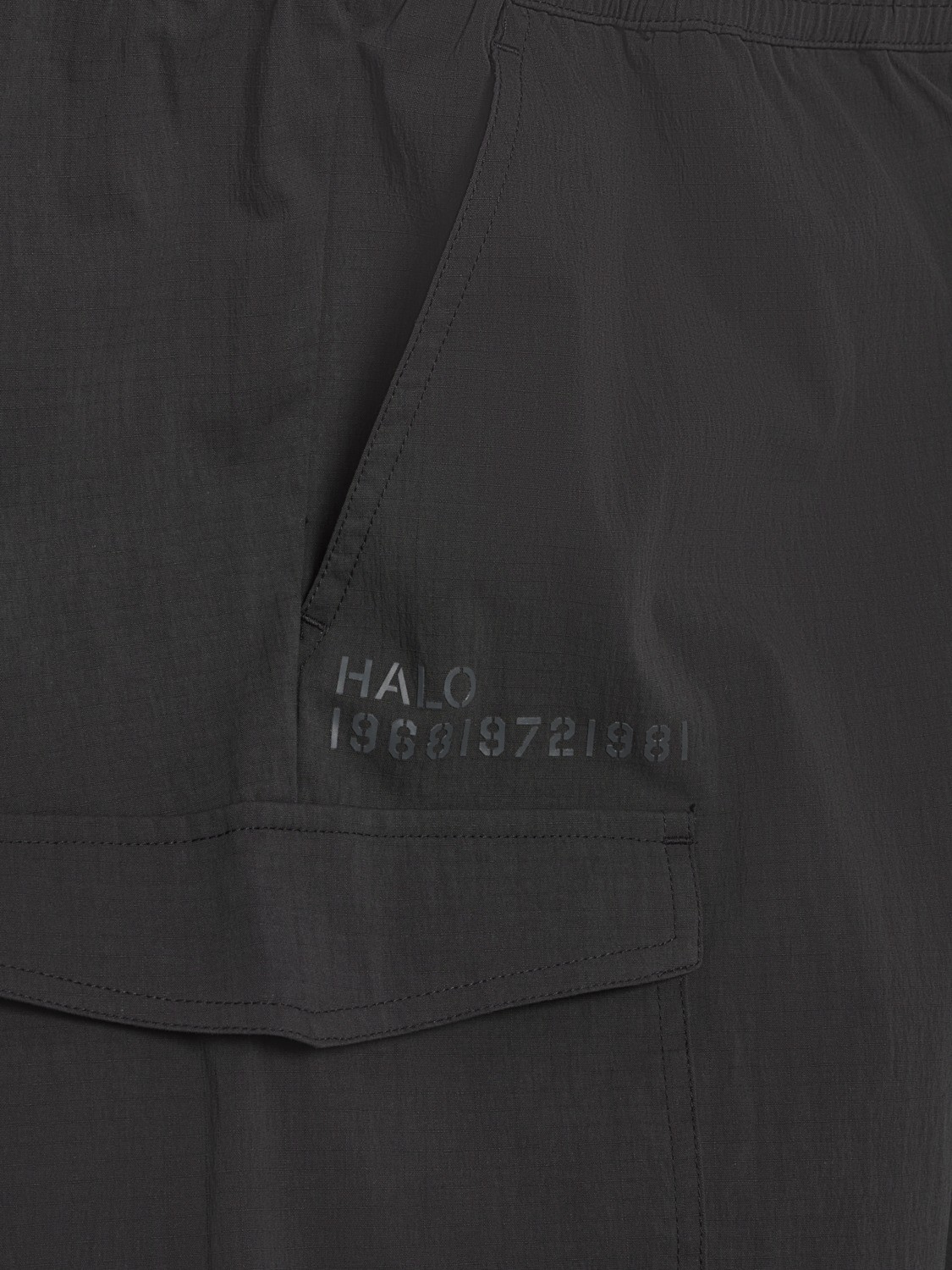 HALO NOVA SHORTS, RAVEN, packshot