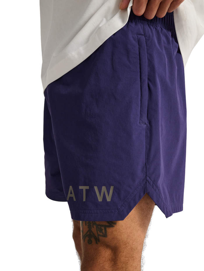 HALO SHORTS, ASTRAL AURA, model