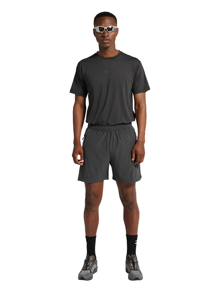 HALO SCOUT SHORTS, ASPHALT, model