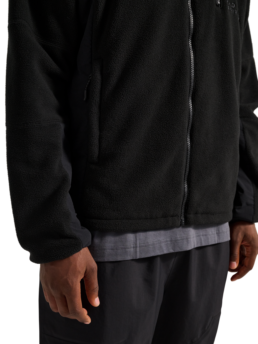 HALO WINDPROOF TEDDYFLEECE JACKET, BLACK, model