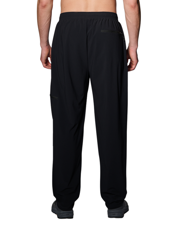 HALO AIRBORNE PANTS, BLACK, model