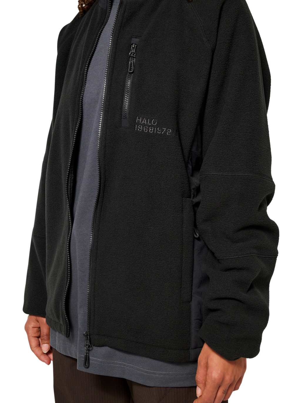 HALO WINDPROOF TEDDYFLEECE JACKET, BLACK, model