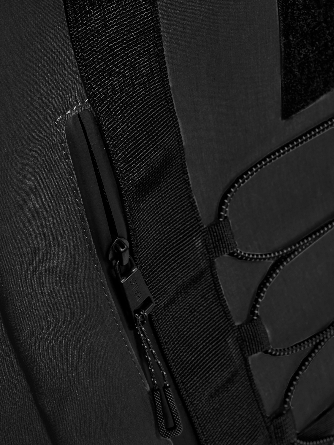 HALO DURA BACKPACK, BLACK, packshot