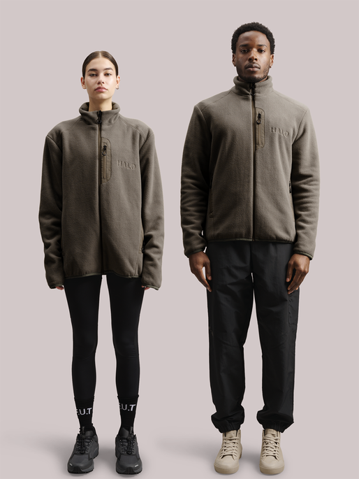 HALO TEDDY FLEECE JACKET, MOREL, model