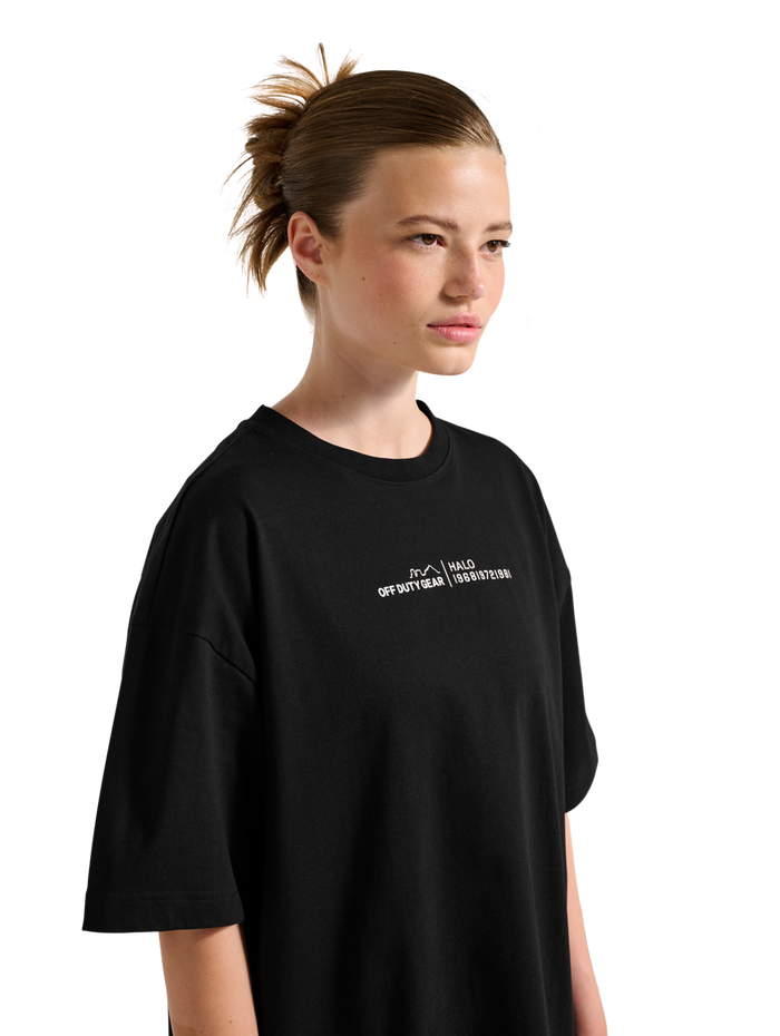 HALO GRAPHIC BOXY T-SHIRT, BLACK, model