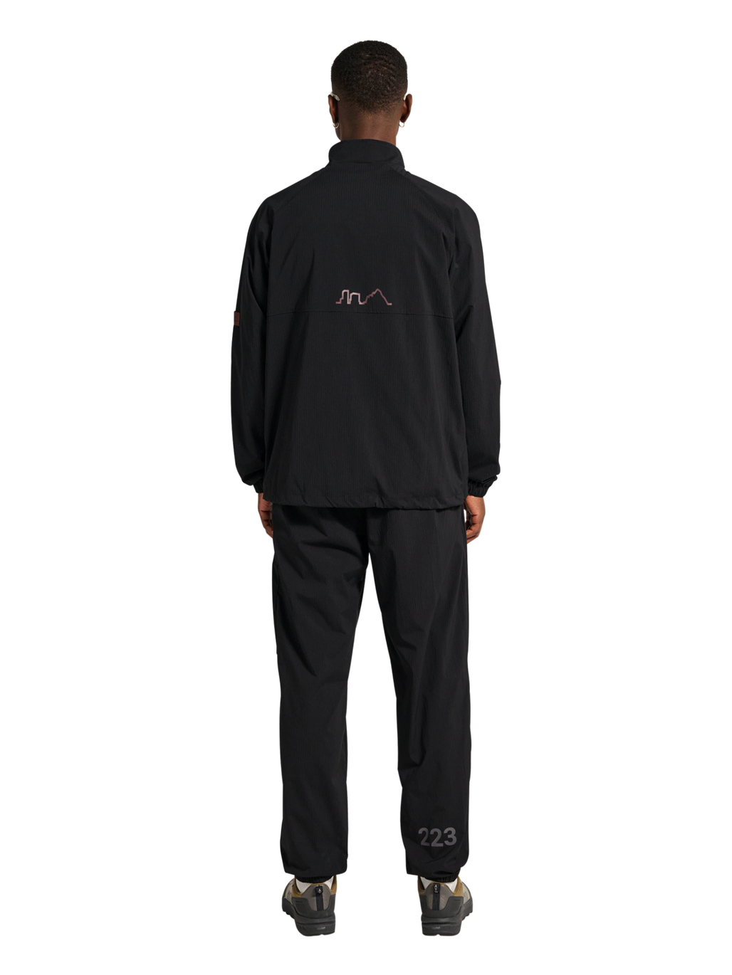 HALO STEEL JACKET, BLACK, model