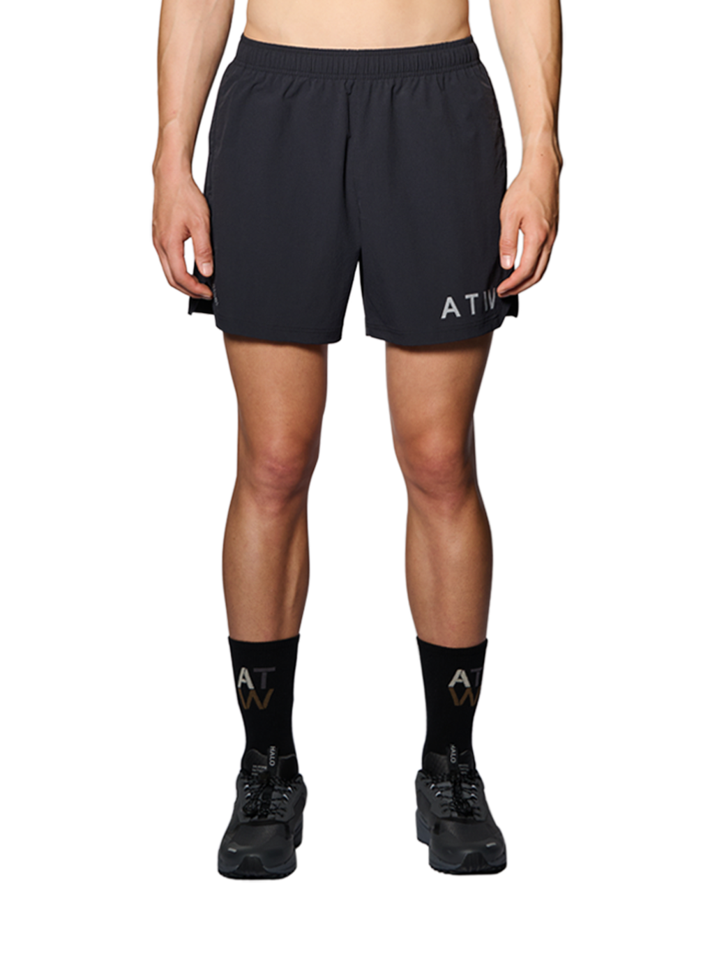 HALO SHORTS, BLACK, model