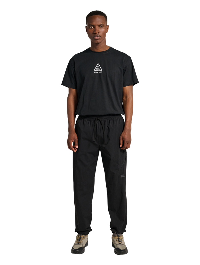 HALO STEEL RELAXED PANTS, BLACK, model