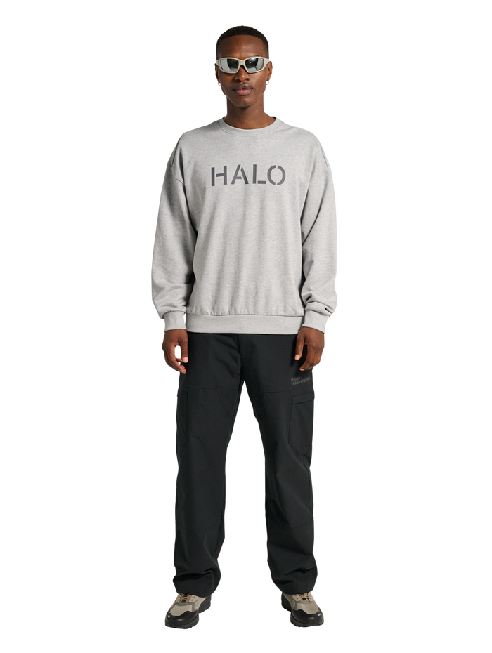 HALO UNIFORM BOXY CREW, LIGHT GREY MELANGE, model