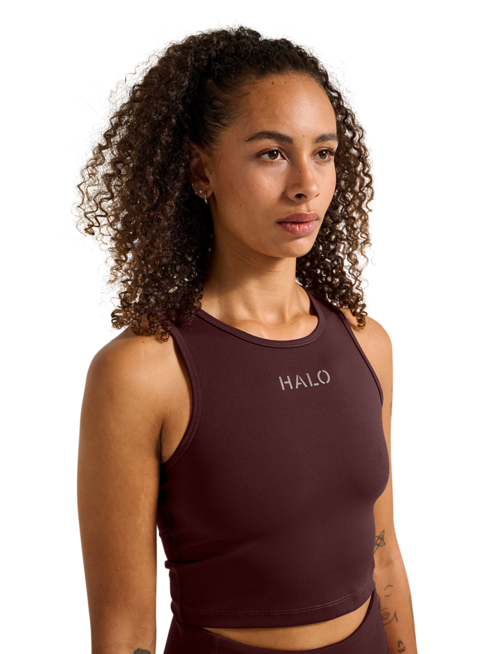 HALO WOMEN TRAINING TOP, BITTER CHOCOLATE, model
