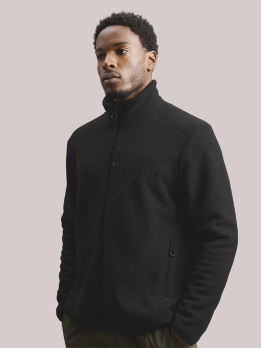 HALO TEDDY FLEECE JACKET, BLACK, model