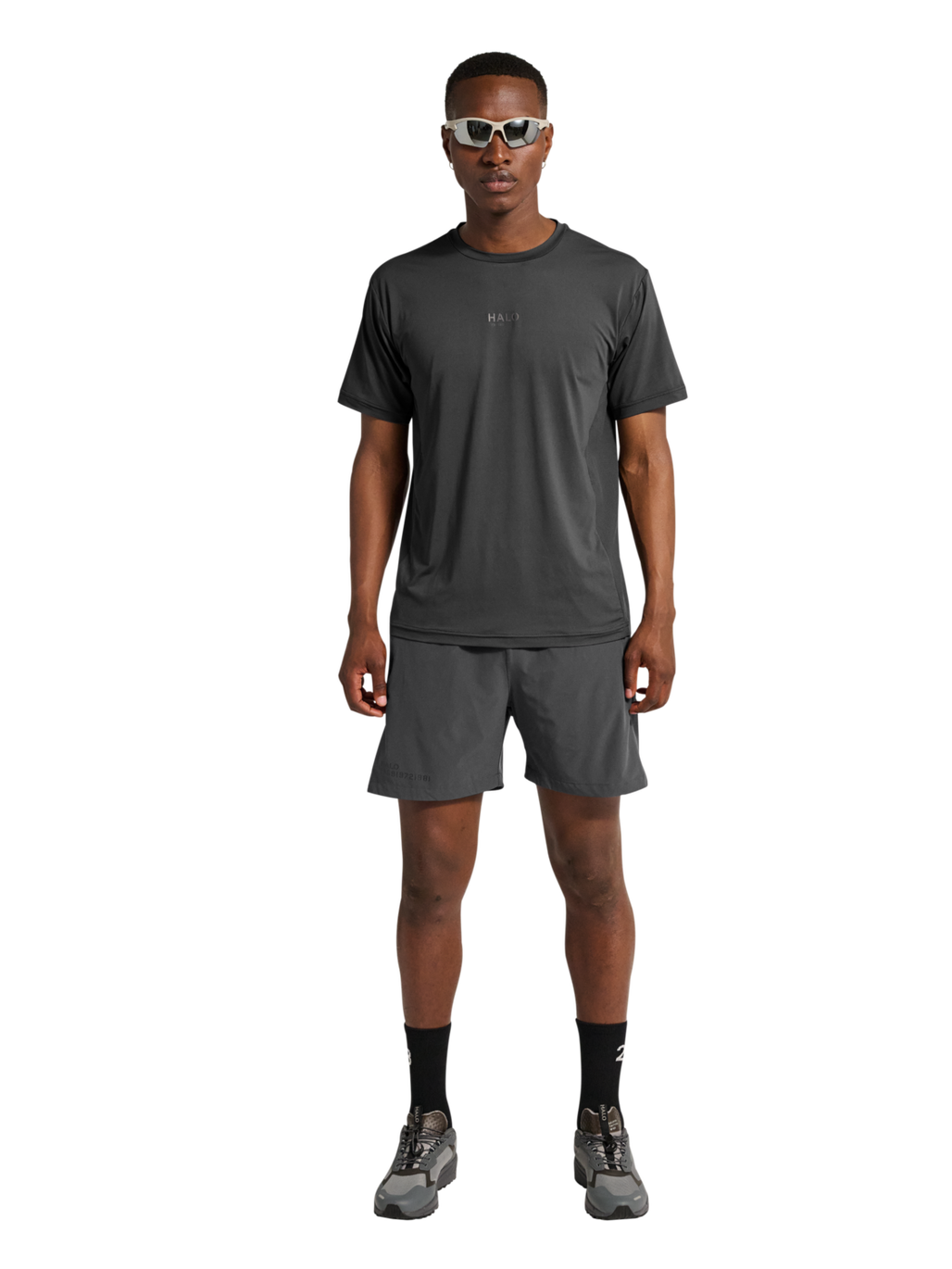 HALO SCOUT SS T-SHIRT, ASPHALT, model