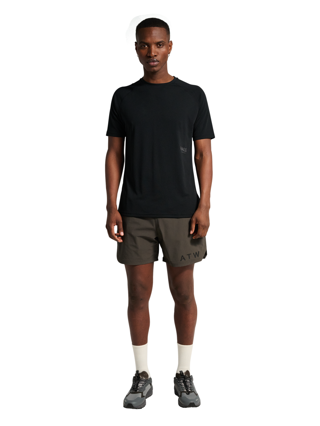 HALO SORONA T-SHIRT, BLACK, model