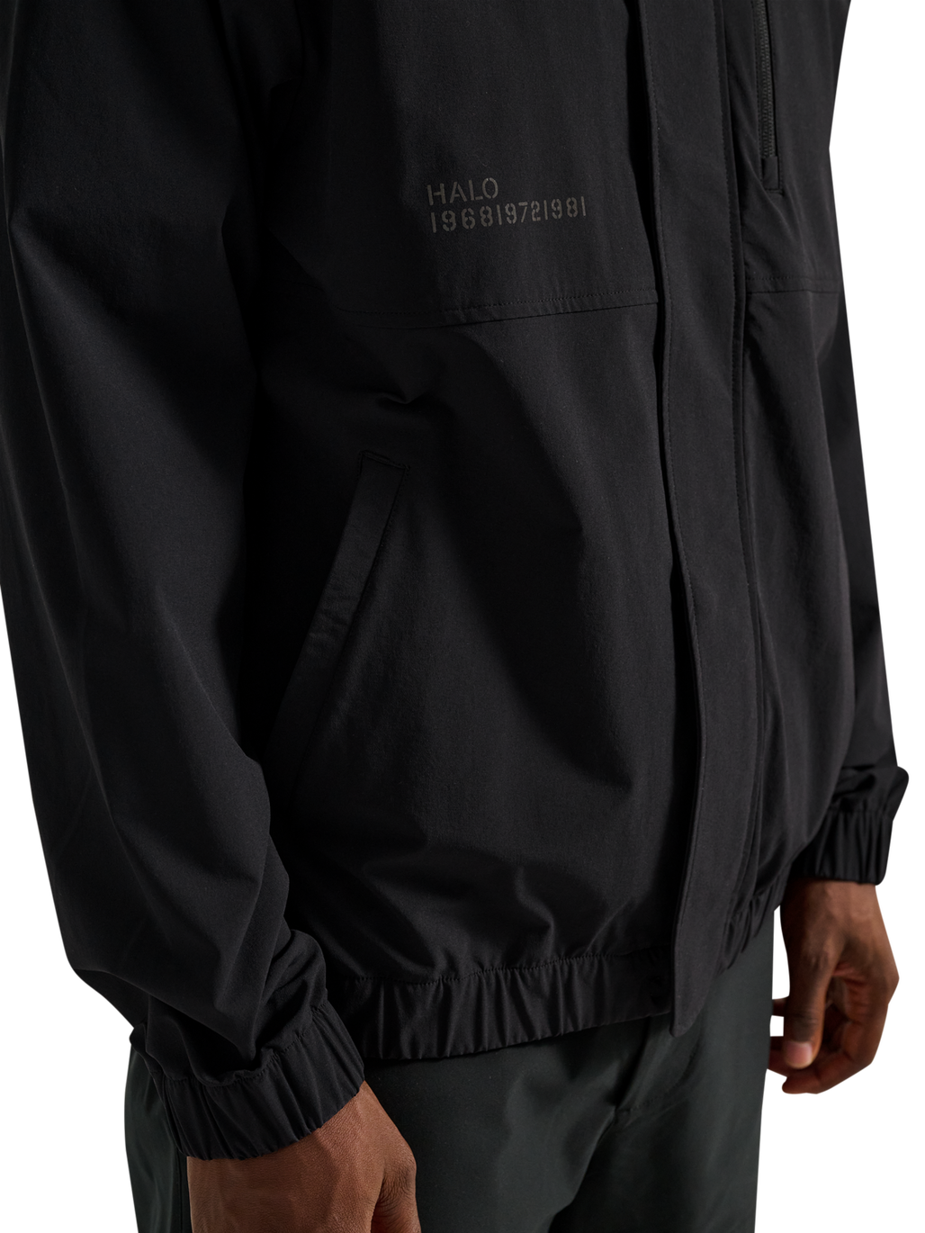 HALO TACTICAL OVERSHIRT, BLACK, model