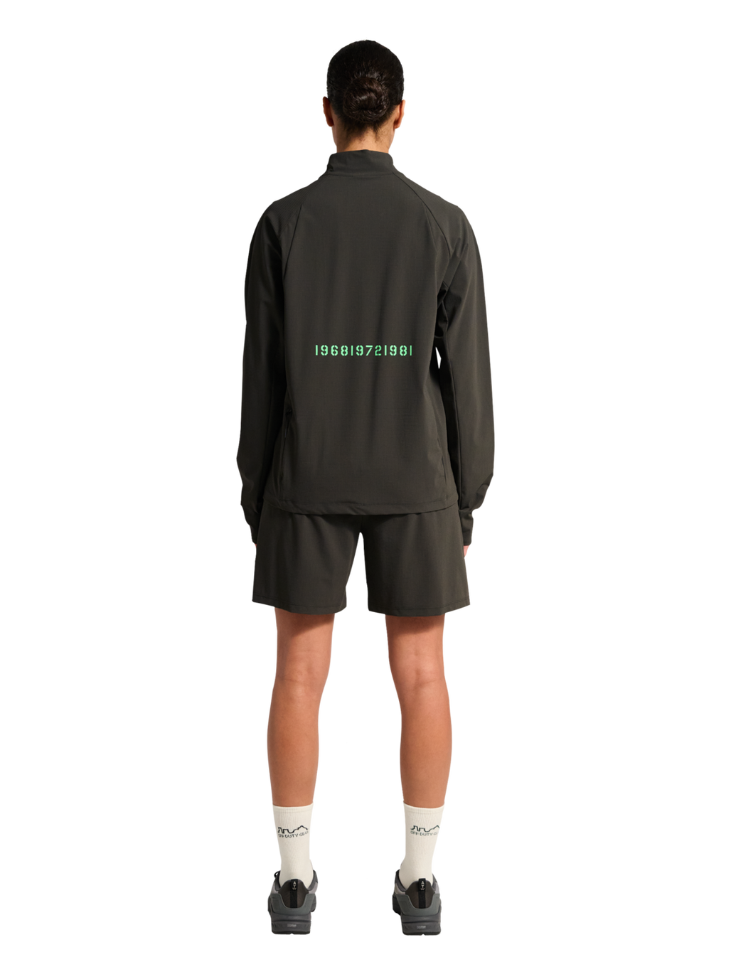 HALO AIR HALF ZIP SHIRT, RAVEN, model