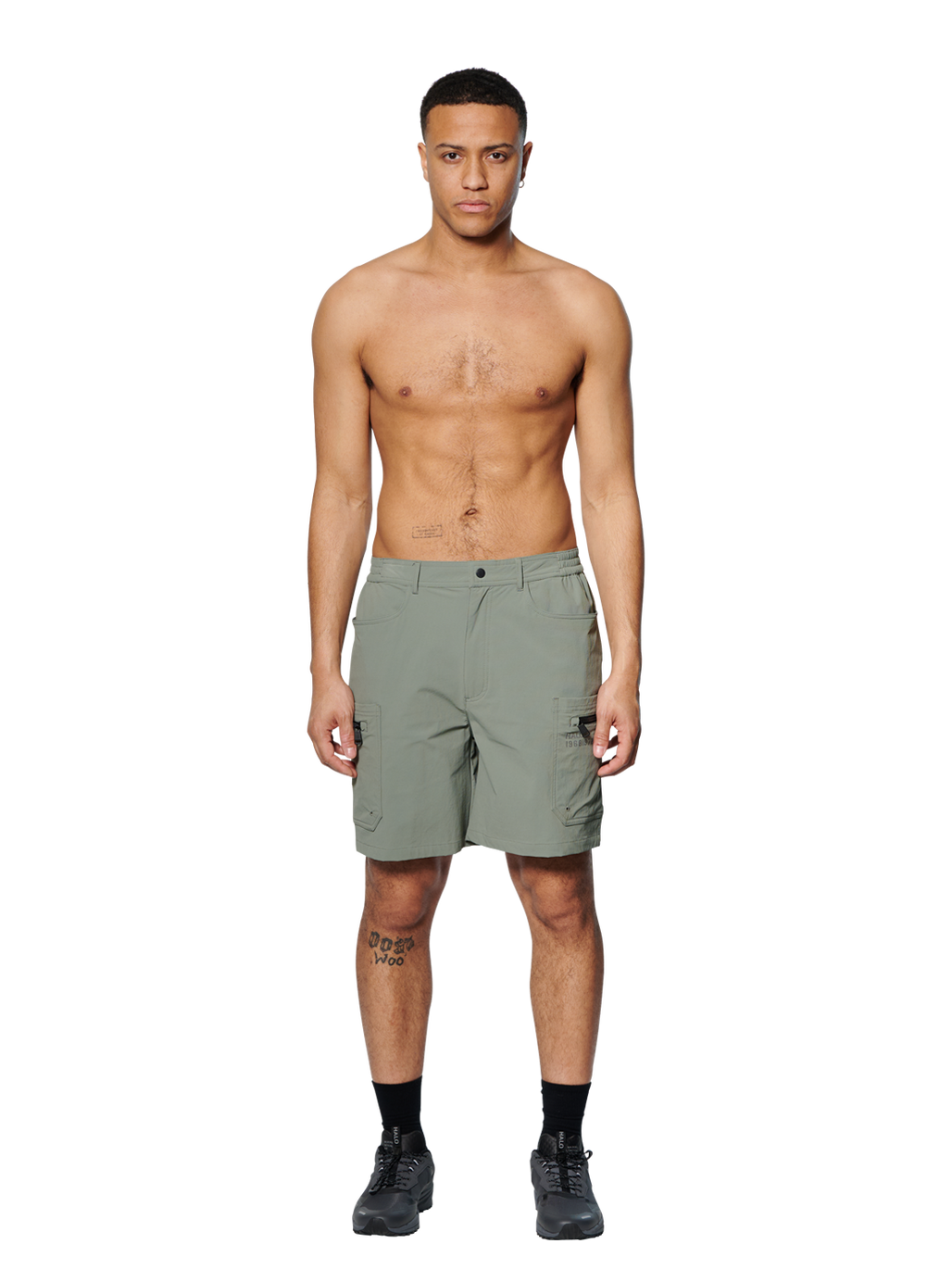 HALO DELTA SHORTS, AGAVE GREEN, model