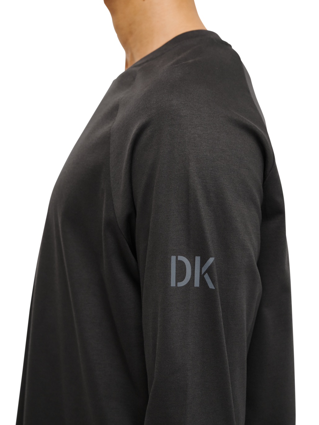 HALO DBU LS GRAPHIC T-SHIRT, RAVEN, model