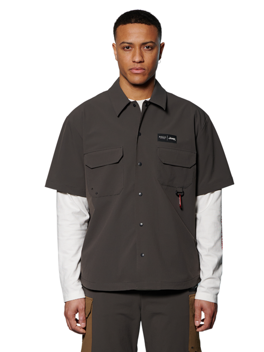 HALO JEEP SHORT SLEEVE SHIRT, RAVEN, model
