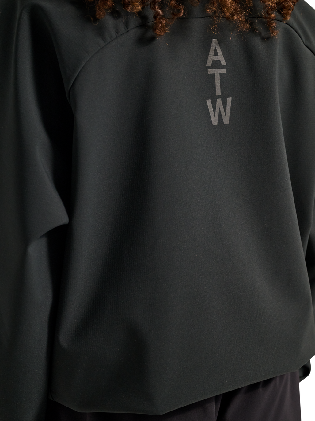 HALO ELITE SOFTSHELL JACKET, BLACK, model