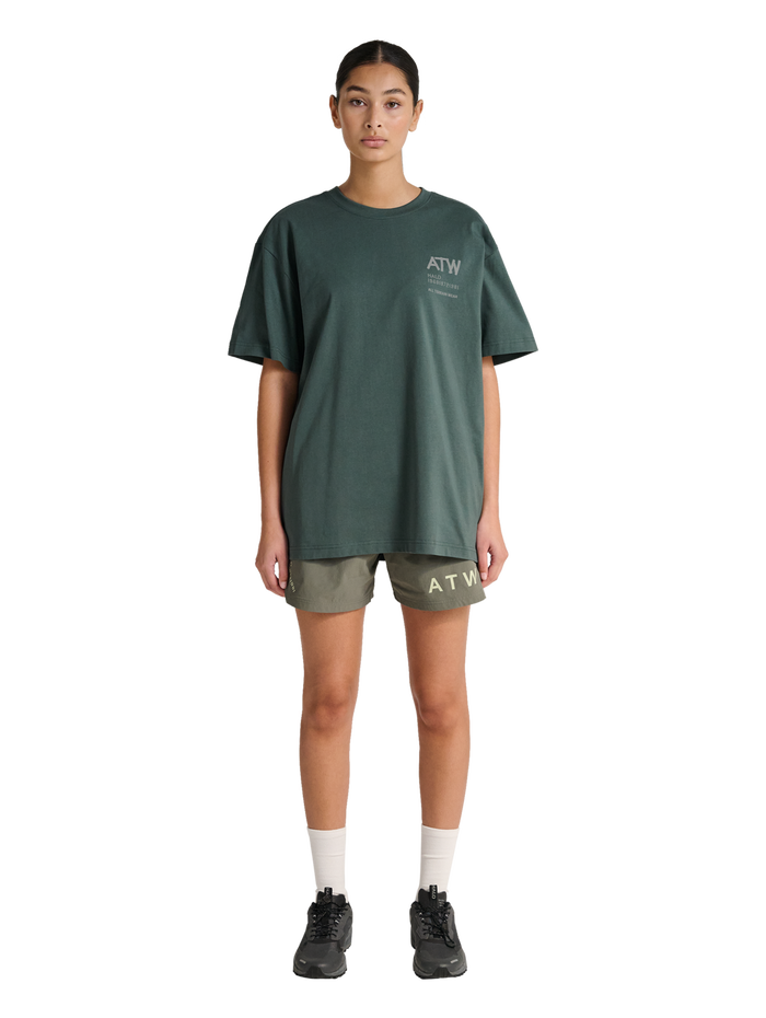 HALO GRAPHIC T-SHIRT, GARDEN TOPIARY/SILVER, model